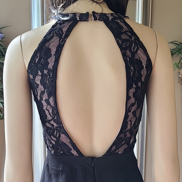 CLASSY BLACK LACE  ROMPER - Picture 5 of 9